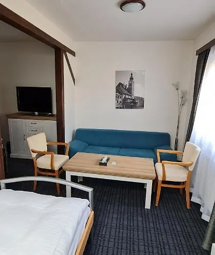 Gasthuis Grand Vltavin 3*