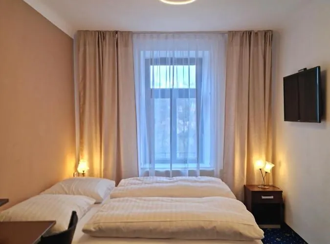 Gasthuis Grand Vltavin 3*